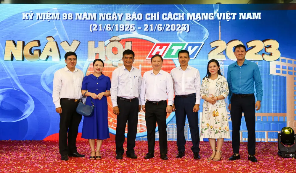 Phó Chủ tịch UBND TPHCM Dương Anh Đức tham dự Ngày hội HTV năm 2023. Ảnh: THẢO LÊ Phó Chủ tịch UBND TPHCM Dương Anh Đức tham dự Ngày hội HTV năm 2023. Ảnh: THẢO LÊ