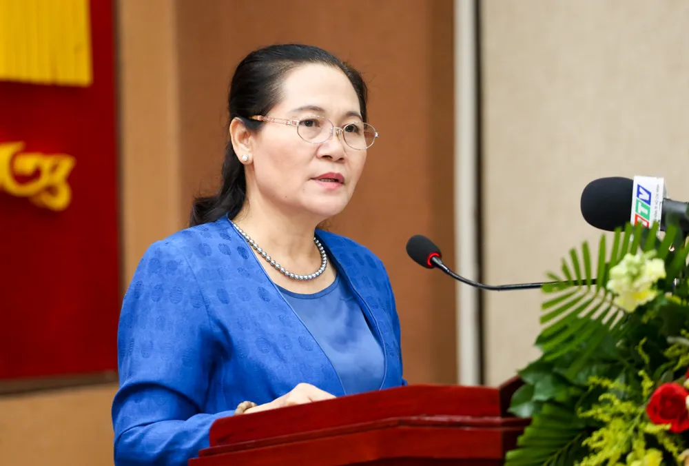 Phó Bí thư Thành ủy TPHCM Nguyễn Thị Lệ phát biểu chỉ đạo tại hội nghị Phó Bí thư Thành ủy TPHCM Nguyễn Thị Lệ phát biểu chỉ đạo tại hội nghị