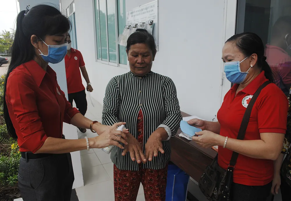 Ấm lòng người dân vùng hạn mặn ảnh 3