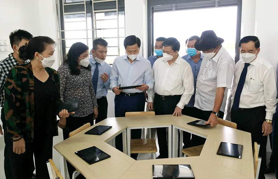 Bàn giao Trường THCS Châu Hòa quy mô hơn 9.000m² ảnh 1 Bàn giao Trường THCS Châu Hòa quy mô hơn 9.000m² ảnh 1