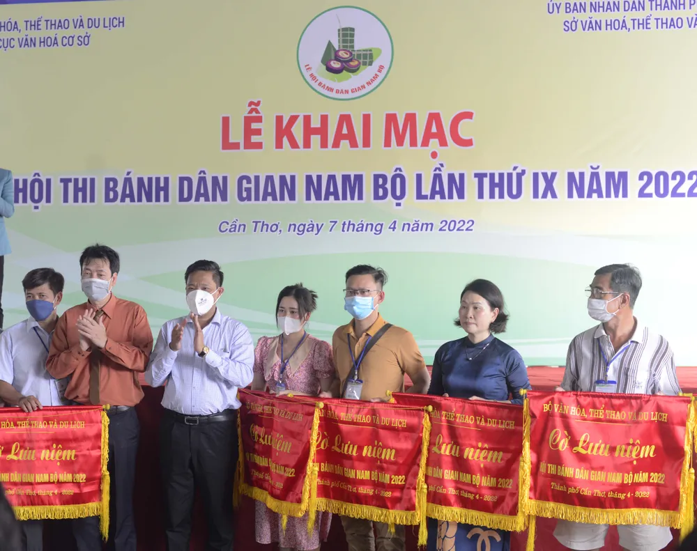 Gần 100 món bánh dân gian hấp dẫn tại Hội thi Bánh dân gian Nam bộ lần thứ 9 ảnh 3