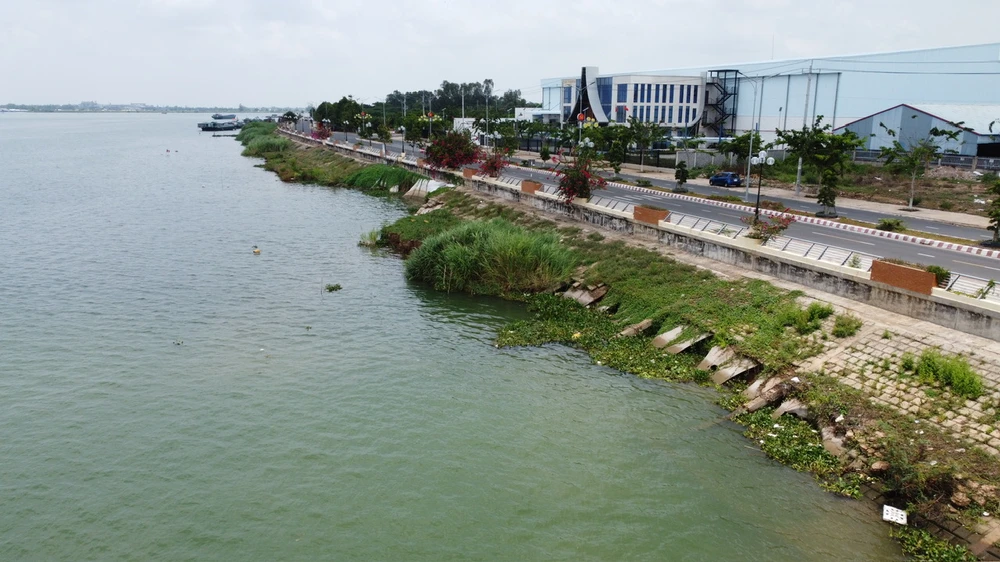 Đoạn kè Thường Thới Tiền bị sạt lở dài 116m kè thường thới tiền 1.jpg