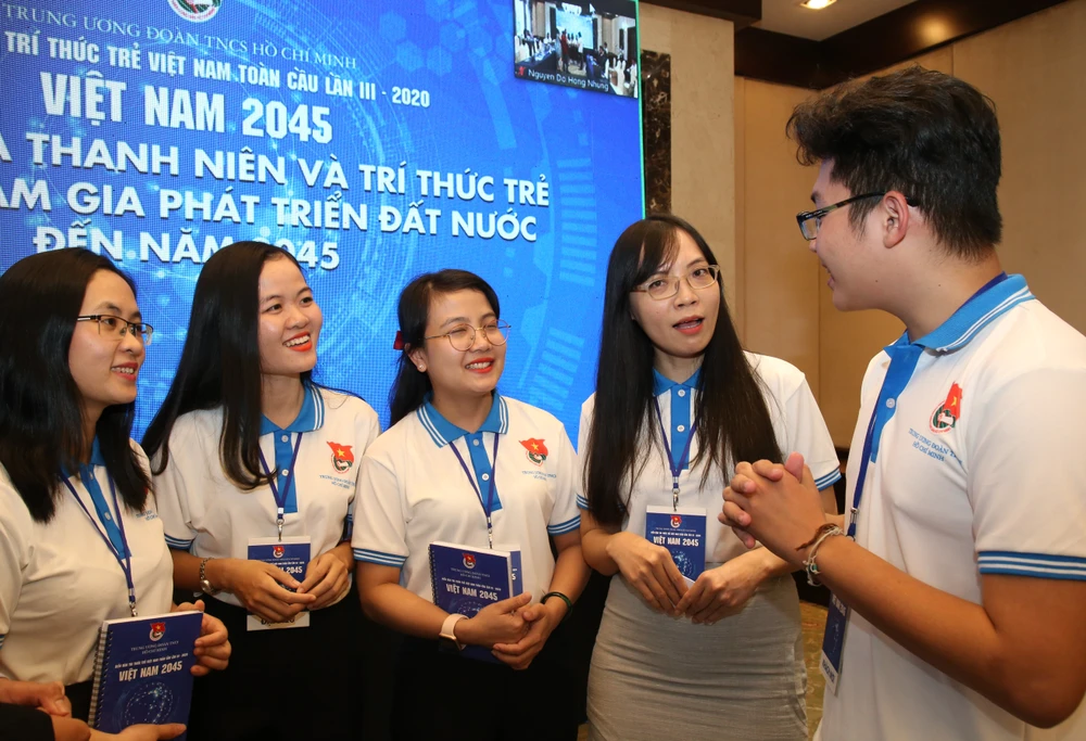 Mỗi trí thức trẻ đều có cơ hội đóng góp cho đất nước ảnh 2 Mỗi trí thức trẻ đều có cơ hội đóng góp cho đất nước ảnh 2