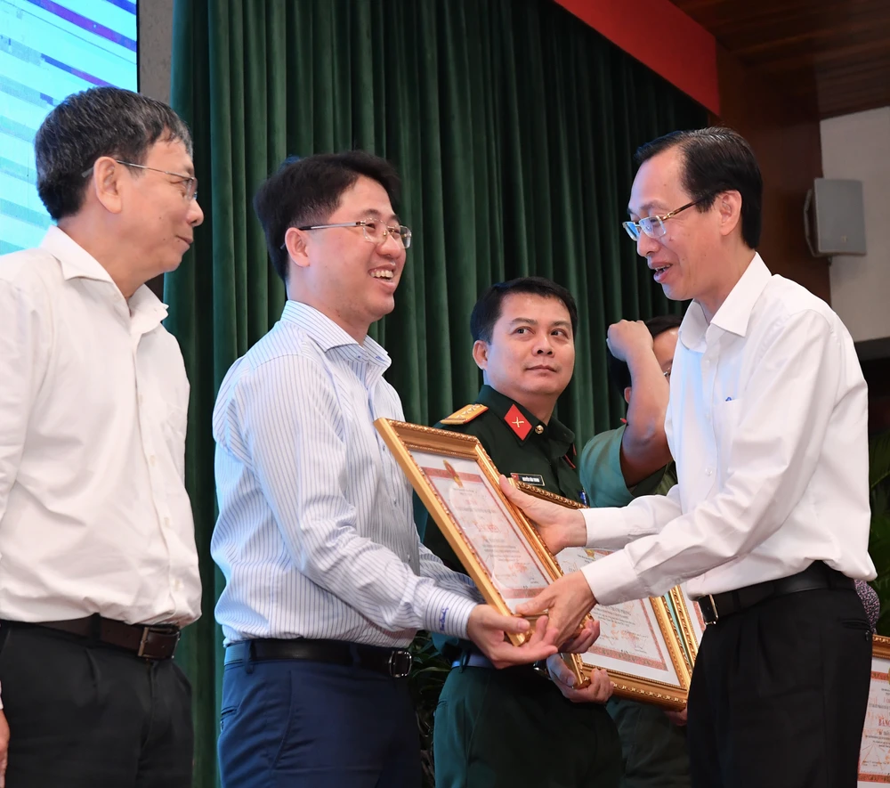 Tạo cơ chế khuyến khích thanh niên phát triển ảnh 3 Tạo cơ chế khuyến khích thanh niên phát triển ảnh 3