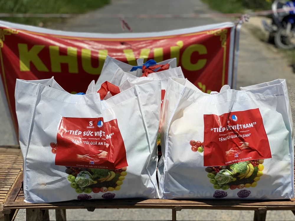 Chương trình “Tiếp sức Việt Nam” đến với các tỉnh thành ảnh 2 Chương trình “Tiếp sức Việt Nam” đến với các tỉnh thành ảnh 2