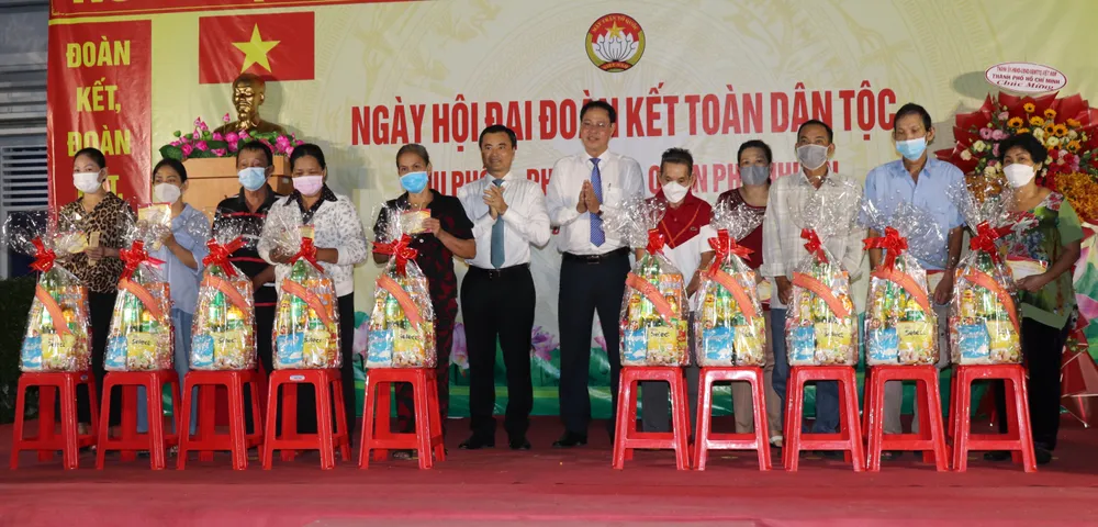 Phát huy truyền thống đoàn kết, sáng tạo trong từng người dân ảnh 1 Phát huy truyền thống đoàn kết, sáng tạo trong từng người dân ảnh 1