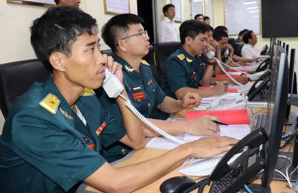 Cán bộ, chiến sĩ Sư đoàn Phòng không 367 trực sẵn sàng chiến đấu trong đêm giao thừa. Ảnh: THÁI PHƯƠNG Cán bộ, chiến sĩ Sư đoàn Phòng không 367 trực sẵn sàng chiến đấu trong đêm giao thừa. Ảnh: THÁI PHƯƠNG