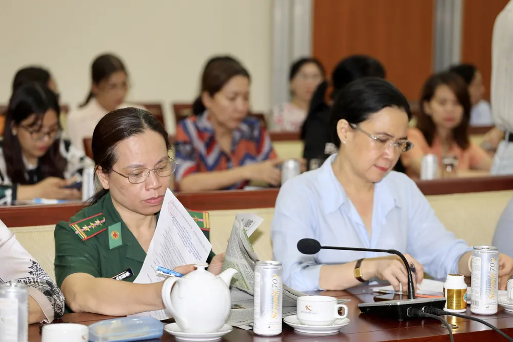 Các đại biểu nữ tại buổi gặp gỡ. Ảnh: DŨNG PHƯƠNG Các đại biểu nữ tại buổi gặp gỡ. Ảnh: DŨNG PHƯƠNG