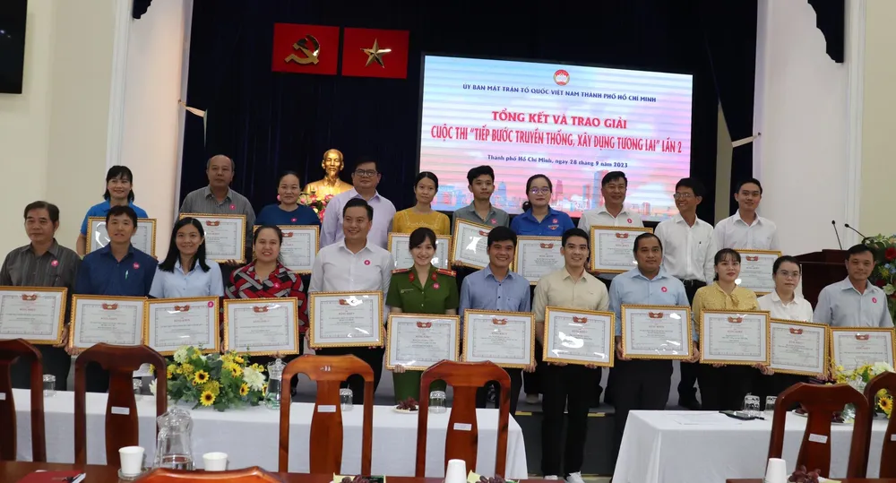 Các gương mặt tiểu biểu đạt giải hội thi “Tiếp bước truyền thống, xây dựng tương lai” lần 2 năm 2023 Các gương mặt tiểu biểu đạt giải hội thi “Tiếp bước truyền thống, xây dựng tương lai” lần 2 năm 2023