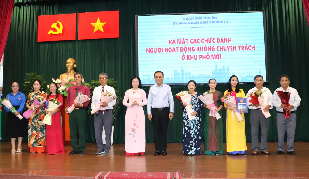 Ban điều hành khu phố mới tại phường 9 ra mắt tại lễ công bố quyết định IMG_2065.JPG