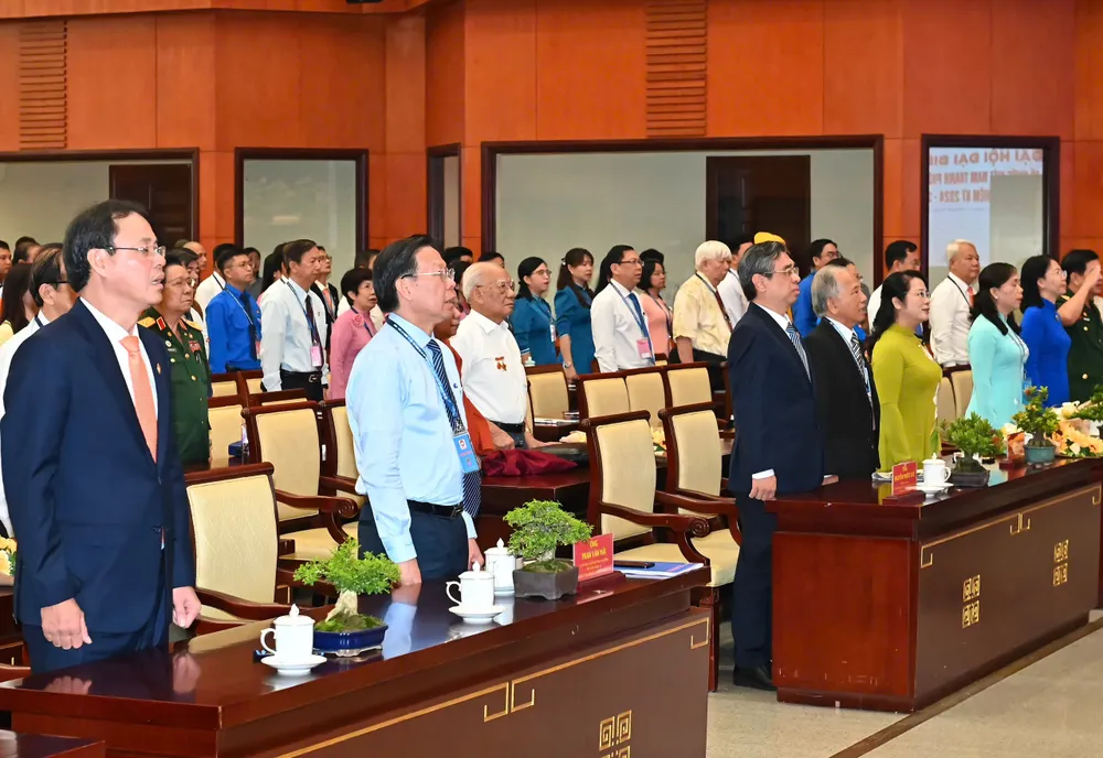 Thực hiện chào cờ bế mạc đại hội. Ảnh: VIỆT DŨNG Anh 2.jpg