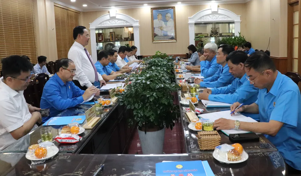 Các đại biểu tại lễ ký kết ngày 20-6 IMG_2814.JPG