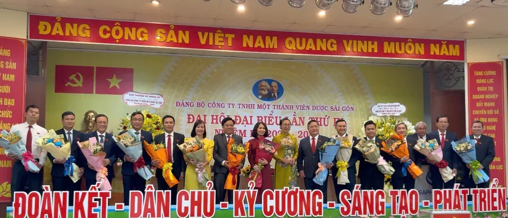 Ban Chấp hành Đảng bộ Công ty TNHH MTV Dược Sài Gòn nhiệm kỳ 2025-2030 Anh DSG 2.jpg