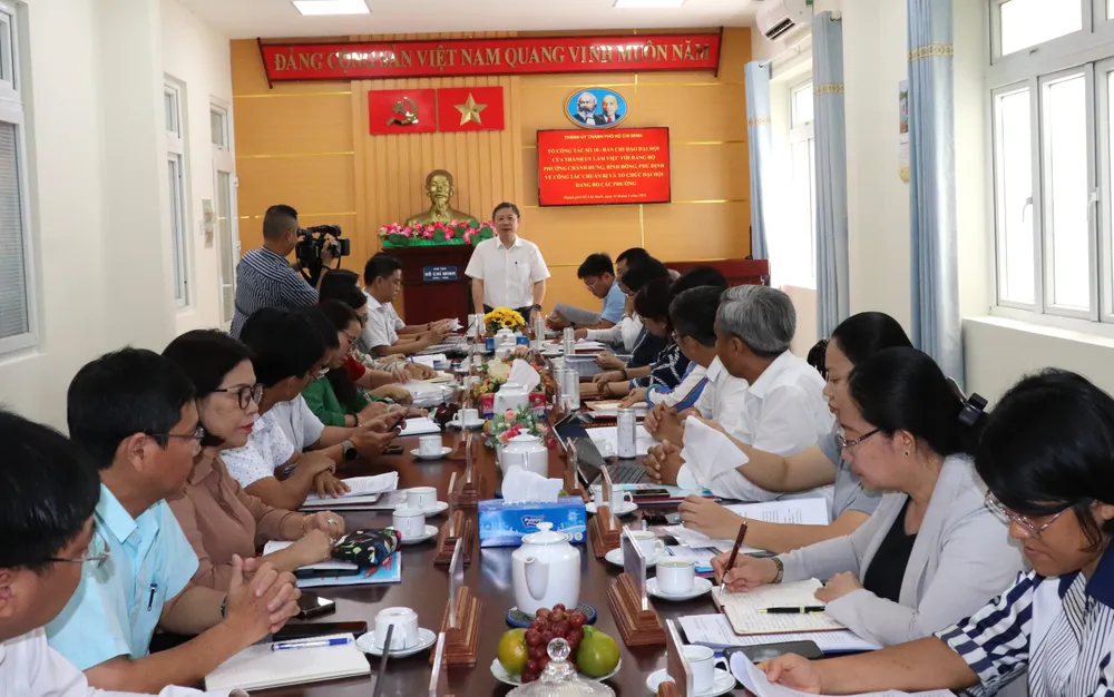 Đồng chí Dương Anh Đức kết luận buổi làm việc IMG_3443.JPG