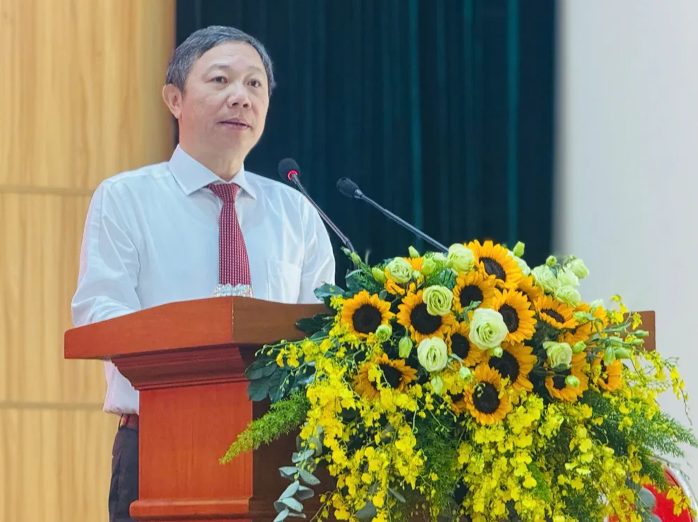 Phó Trưởng Ban Thường trực Ban Tuyên giáo và Dân vận Thành ủy TPHCM Dương Anh Đức phát biểu chỉ đạo tại đại hội Hình 1.jpg