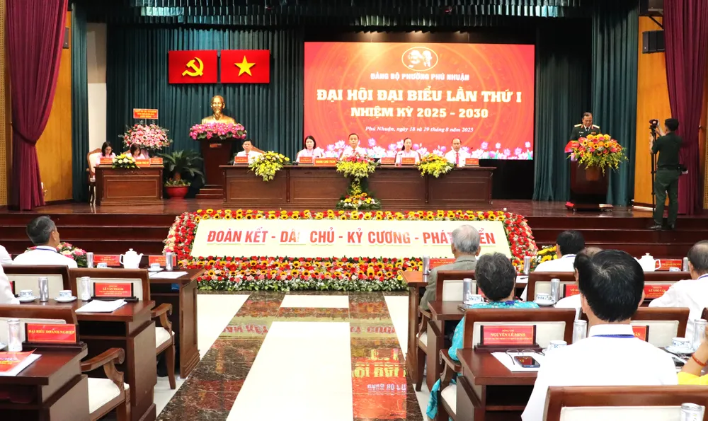 Quang cảnh đại hội IMG_3887.JPG