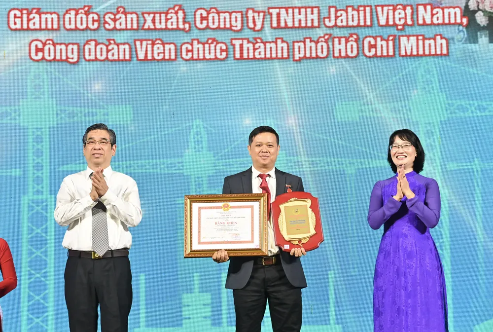 Nhiều công nhân, kỹ sư được tôn vinh ở Giải thưởng Tôn Đức Thắng hINH 5.jpg