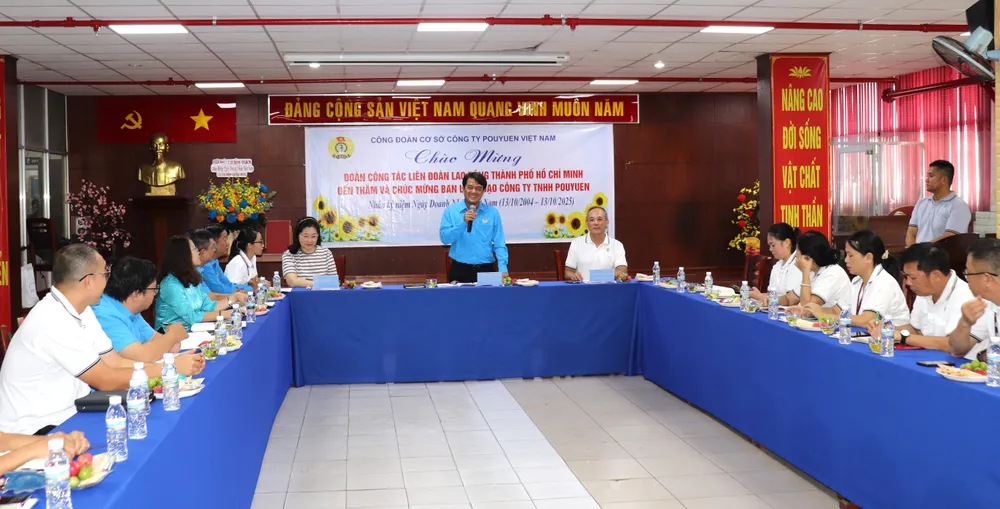 Đồng chí Bùi Thanh Nhân phát biểu tại buổi làm việc IMG_5350.JPG