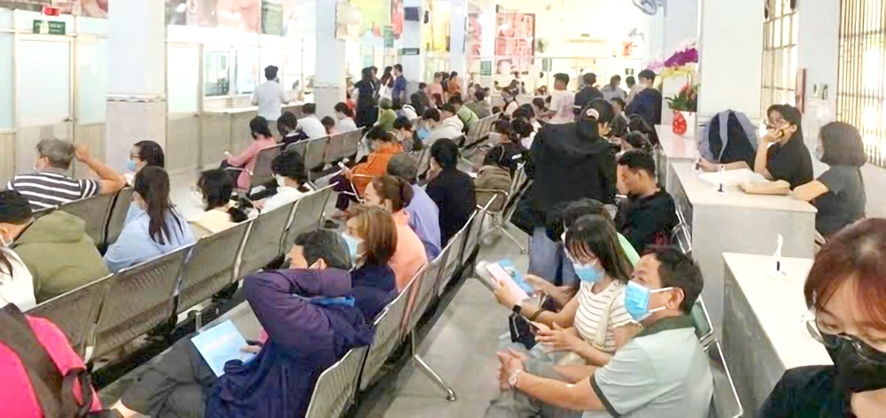 据市巴斯德院告知，近日来接种流感疫苗的人数比以前增加了3至4倍。