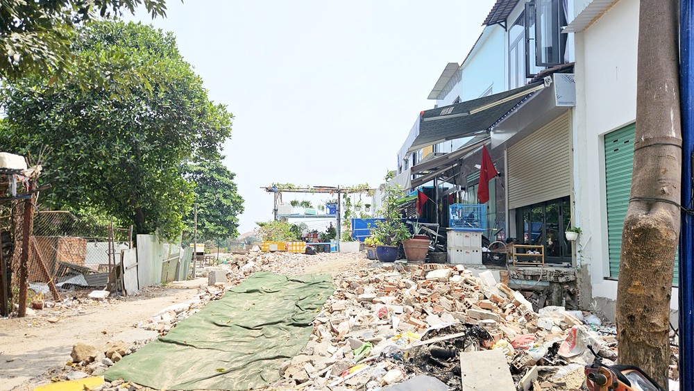 旧邑郡第五坊若干住房已拆除并移交场地给穿心涌项目。