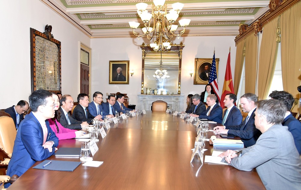 越美已就启动对等贸易协定谈判达成一致