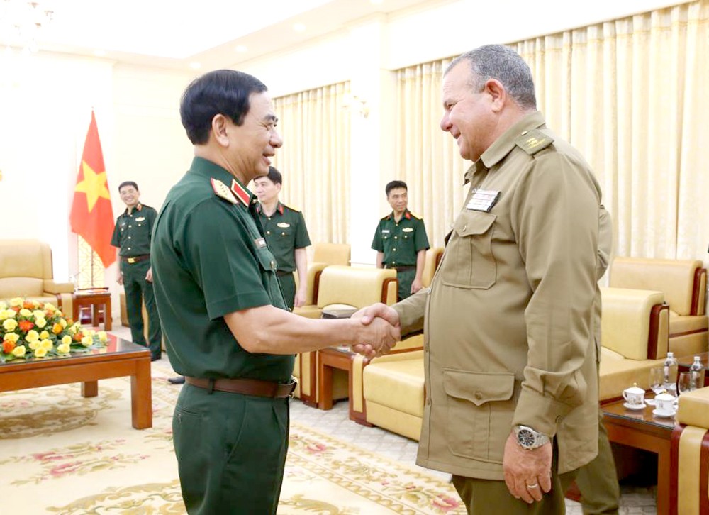 越古关系万古长青