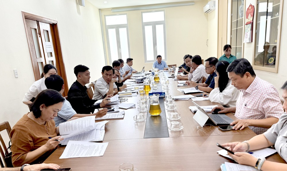 市农业与环境厅与相关单位举行会议，排除羁绊以加快签发粉红簿工作。