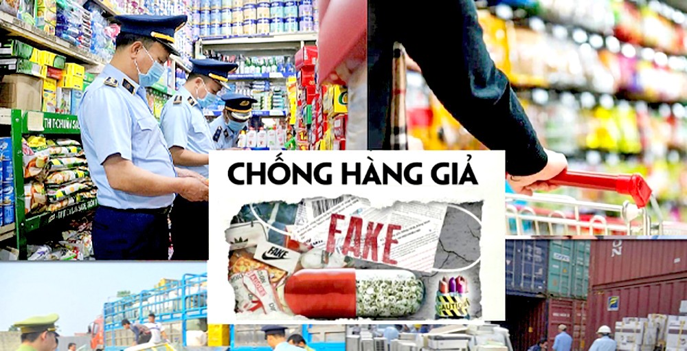 某糖果饼干经营店在接受检查。