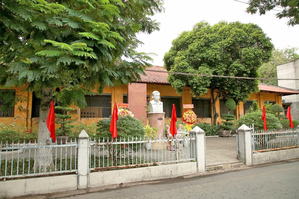 提起左关坊，第一个想起的就是左关病院。