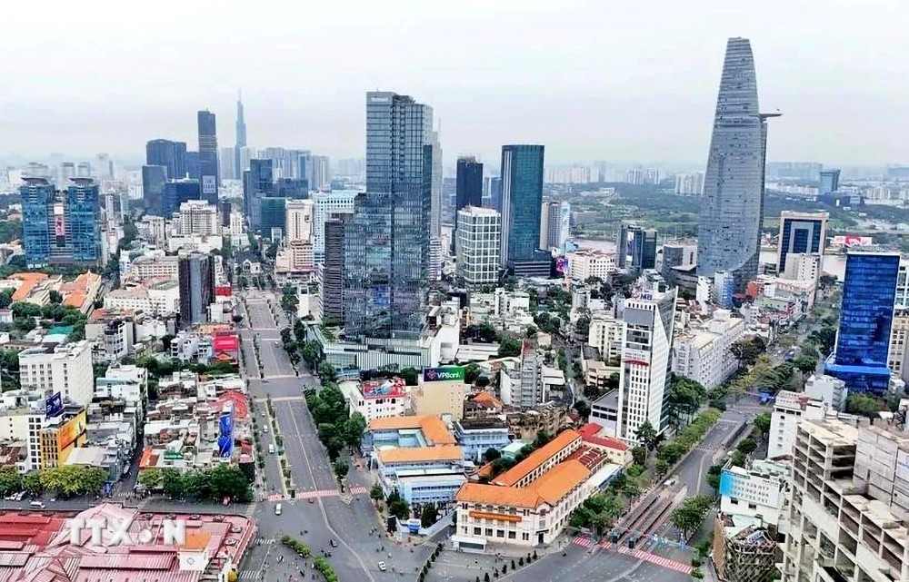 自7月1日起实施两级地方政府组织模式。