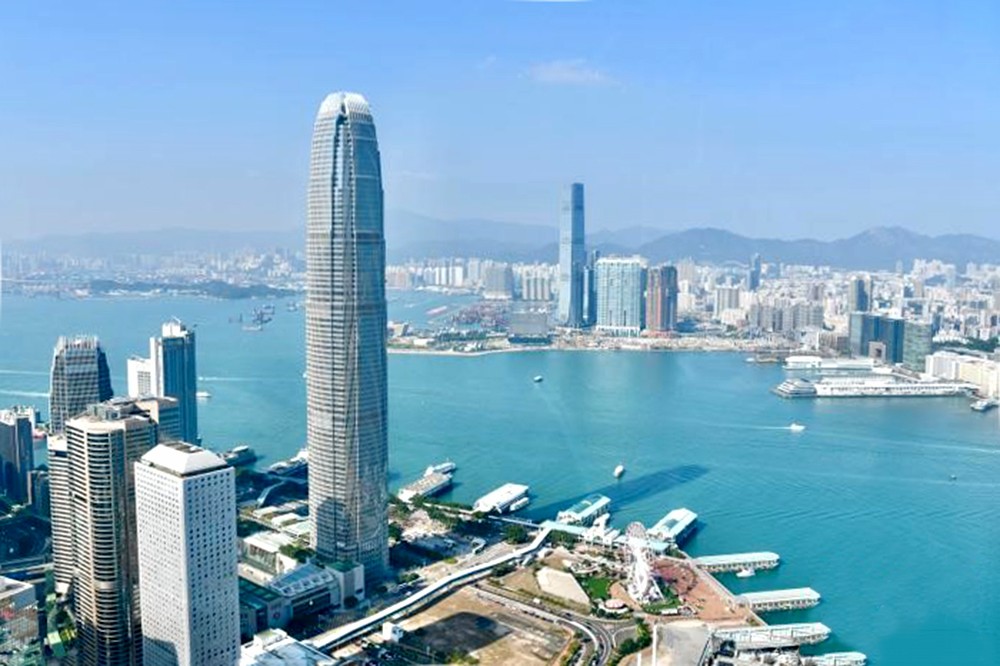 香港国际金融中心大厦及维多利亚港。 5-7 rfgetgethet11.jpg