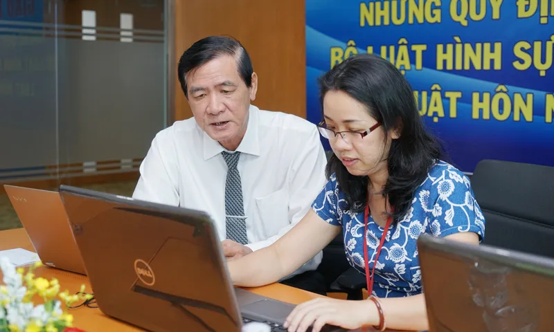 Người nhận hối lộ tình dục có thể bị phạt tù 2-7 năm ảnh 24