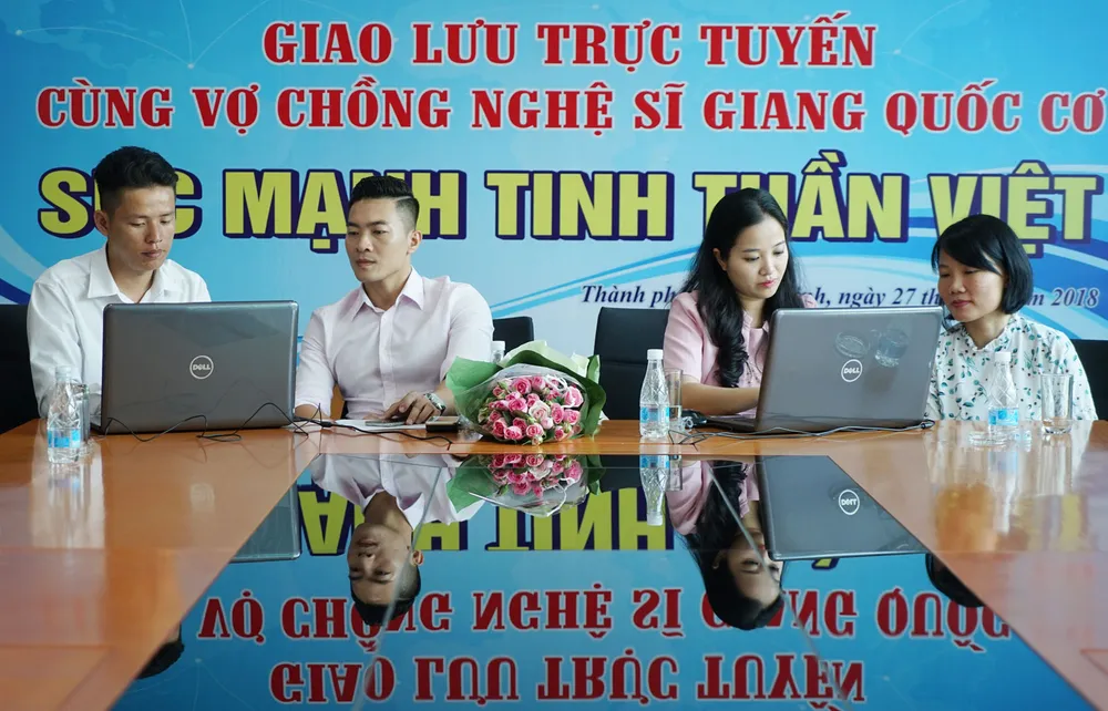 Giao lưu trực tuyến với nghệ sĩ Giang Quốc Cơ và người bạn đời MC Hồng Phượng ảnh 65