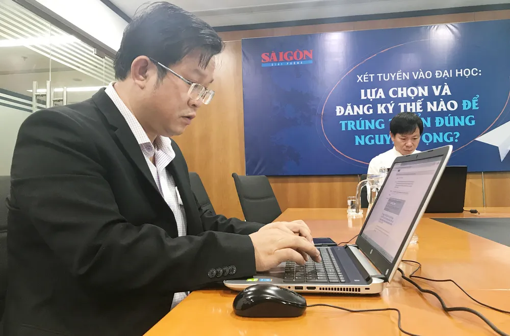 Thí sinh còn nhiều thời gian để lựa chọn, đăng ký vào ngành học phù hợp ảnh 72