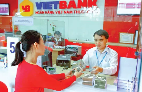 Lãi suất trong năm 2014 sẽ không tăng nhưng khó giảm. Ảnh: LONG THANH Lãi suất trong năm 2014 sẽ không tăng nhưng khó giảm. Ảnh: LONG THANH