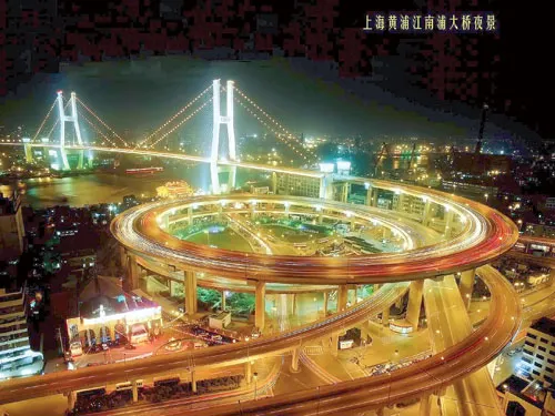 Những chương trình cải tổ phù hợp đã đưa Trung Quốc vươn lên vị trí nền kinh tế thứ hai thế giới.