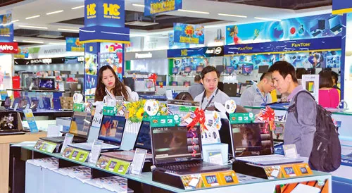 Thị trường bán lẻ điện máy cạnh tranh ngày càng khốc liệt.