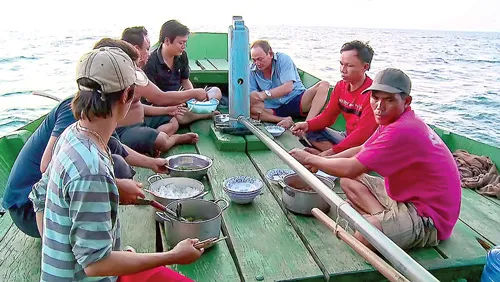 Ngỡ ngàng làng chài Cửa Việt ảnh 7