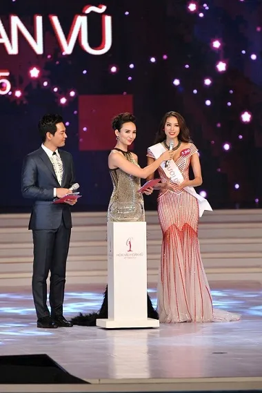 Người đẹp biển Vietjet đăng quang Hoa hậu Hoàn vũ VN ảnh 3
