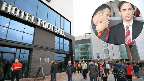 Lấn sân kinh doanh, cả Giggs lẫn Neville vừa nhận bàn thua cay đắng.