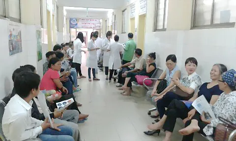 Chỉ các ca mổ phiên là phải hoãn do thiếu vật tư tiêu hao (Ảnh: Thuý Hồng)