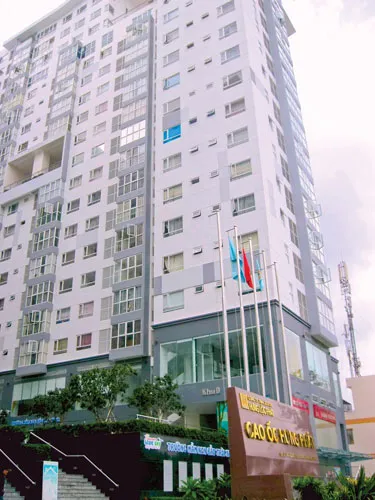 Chung cư Hưng Phát 1. Ảnh: TRÀ GIANG