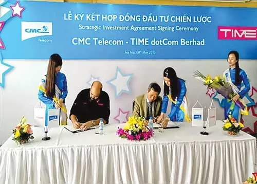 Lễ ký kết CMC Telecom bán 25% CP cho đối tác nước ngoài.