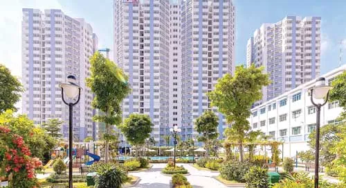 1.356/1.456 căn hộ đã được mua trong 11 tháng. 100 căn cuối cùng đang được mở bán, diện tích 82-86m2, giá chỉ 1,7-2 tỷ đồng, khách được trả chậm trong 5 năm.