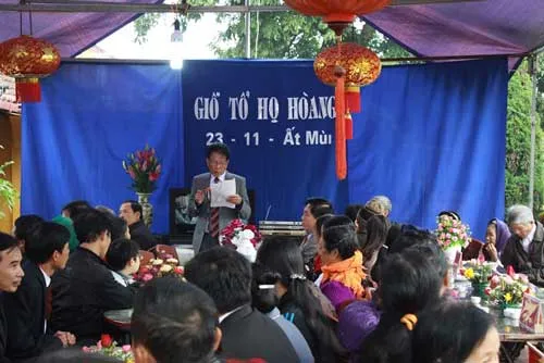 Họp họ là để vun đắp, nuôi dưỡng truyền thống nhớ ơn tổ tiên, gắn kết, tương trợ nhau.