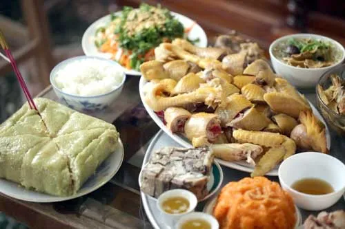 Mâm cơm Tất niên. Mâm cơm Tất niên.