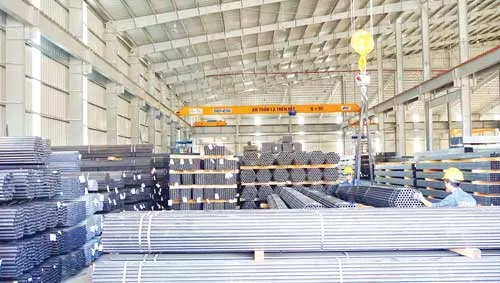 Sản phẩm thép tại Nhà máy ống thép Việt-Nhật Sendo.