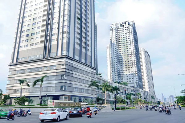 Tòa nhà Sunrise City - Khu căn hộ cao cấp bậc nhất thị trường, đã tạo nên thương hiệu Novaland. Ảnh: LONG THANH