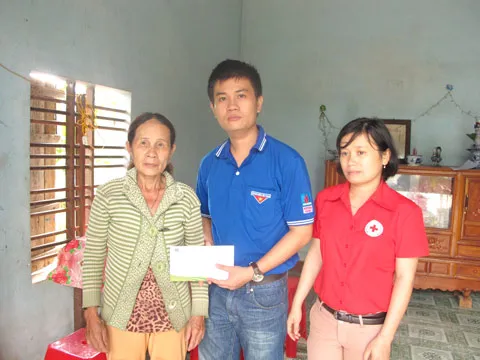 PVFCCo đã triển khai chương trình cứu trợ khẩn cấp tại huyện Tây Sơn và Vĩnh Thạnh, tỉnh Bình Định.