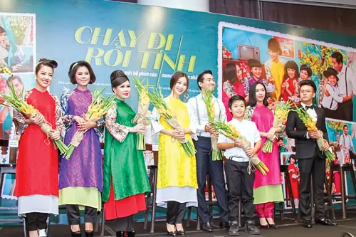 Buổi ra mắt đoàn phim Tết "Chạy đi rồi tính".